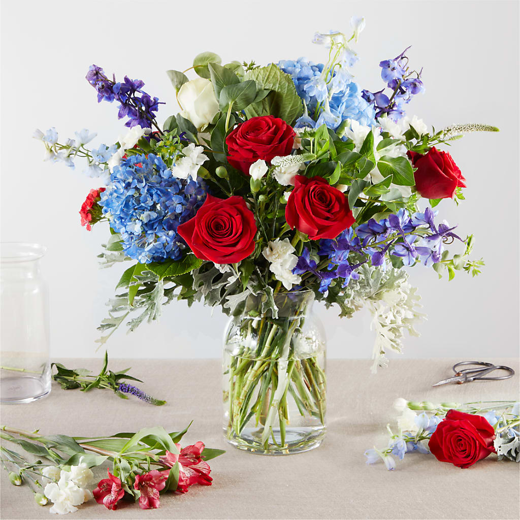 Star Spangled - A Florist Original – The Flower Basket, Lebanon MO