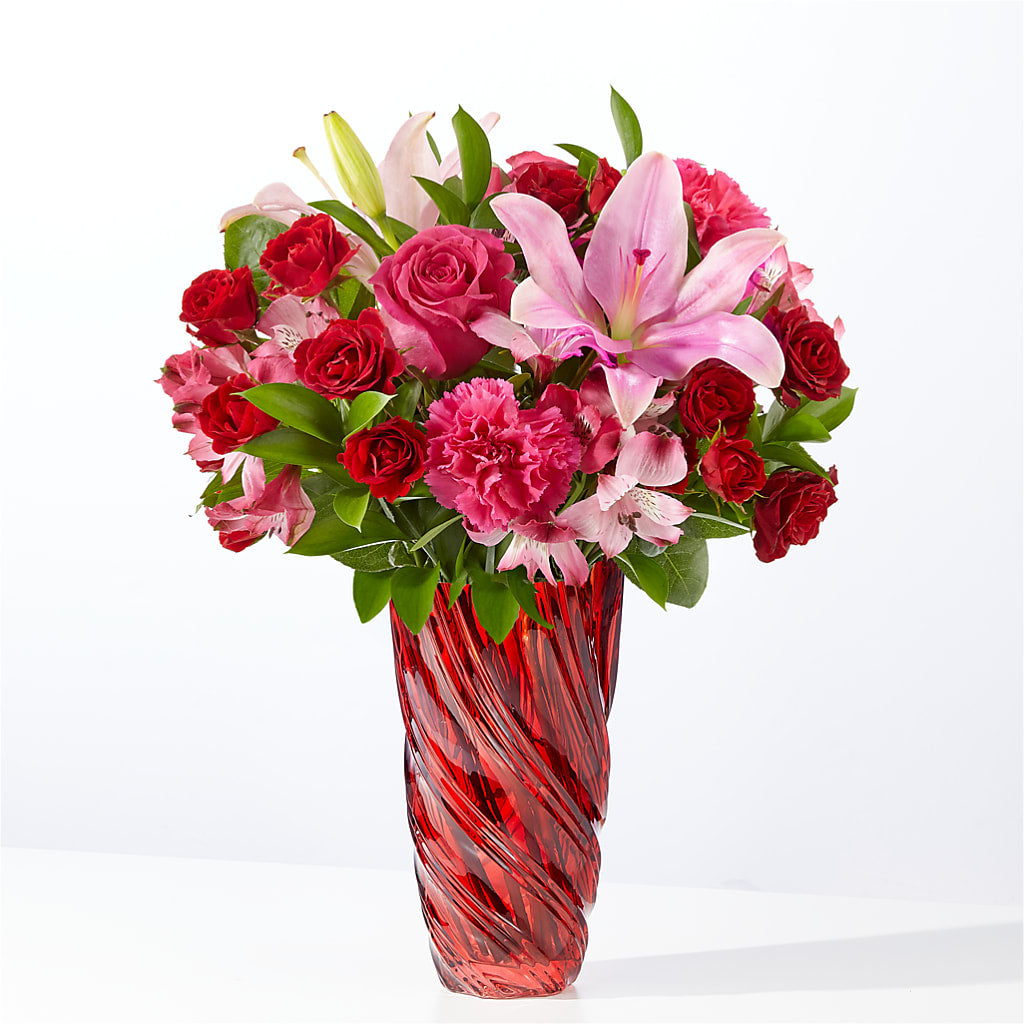 In Love Bouquet with Luxe Swirl Vase – The Flower Basket, Lebanon MO