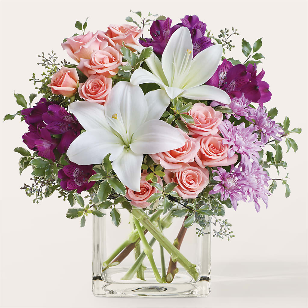 Mani Pedi Bouquet – The Flower Basket, Lebanon MO