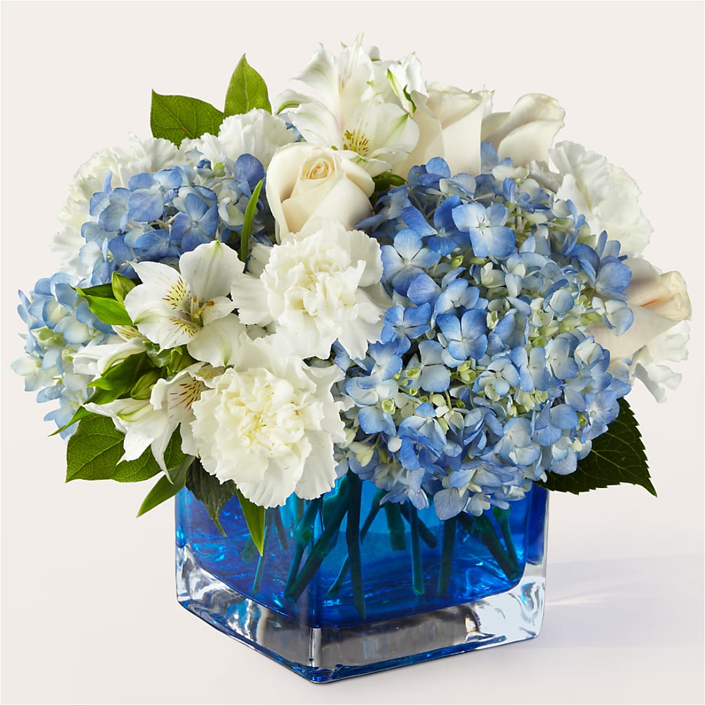 Soothing Waters Bouquet – The Flower Basket, Lebanon MO