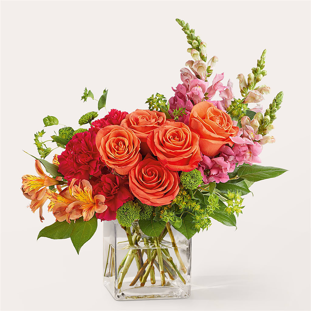 Cosmopolitan Bouquet – The Flower Basket, Lebanon MO