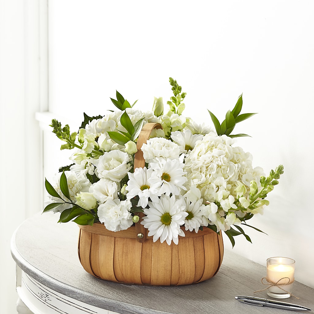 Pure Ivory Basket – The Flower Basket, Lebanon MO