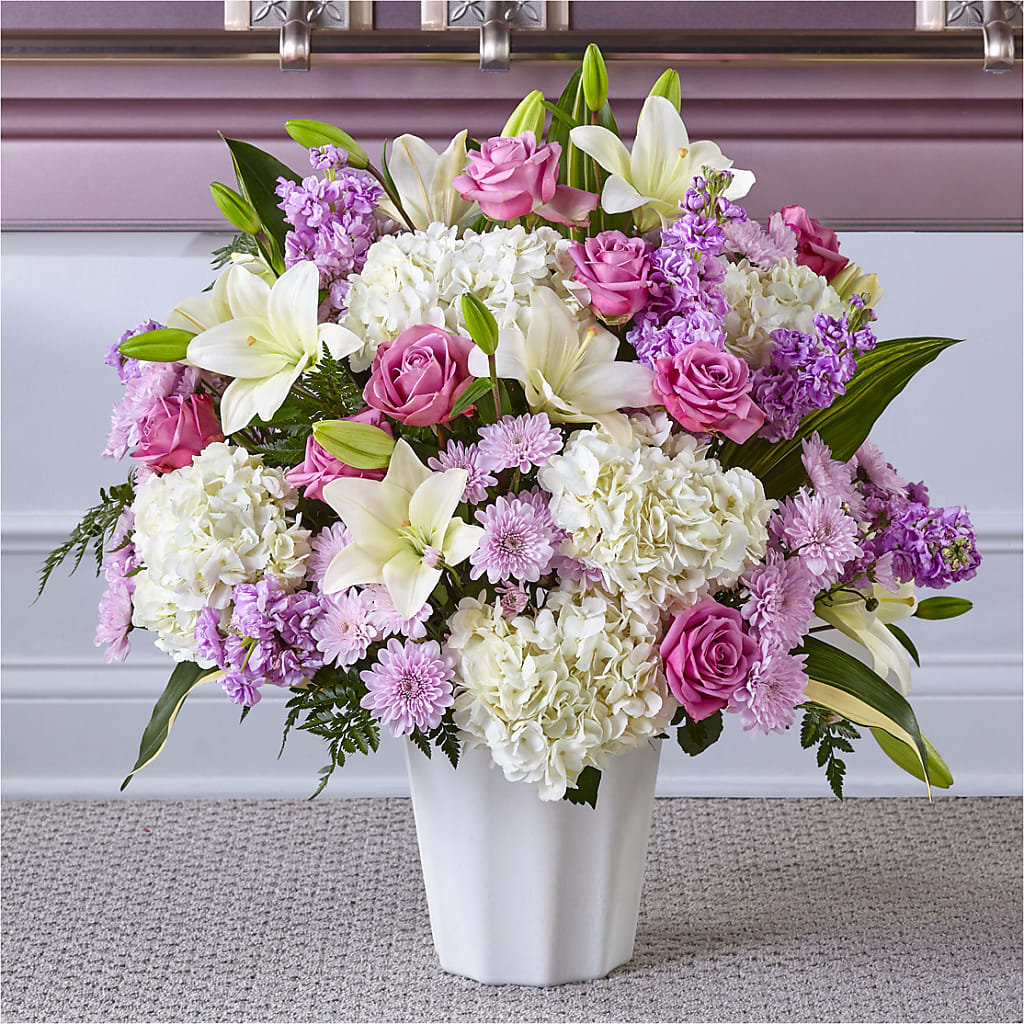 Heaven Sent Floor Basket – The Flower Basket, Lebanon MO