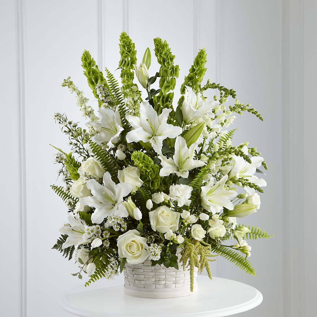 In Our Thoughts Arrangement – The Flower Basket, Lebanon MO