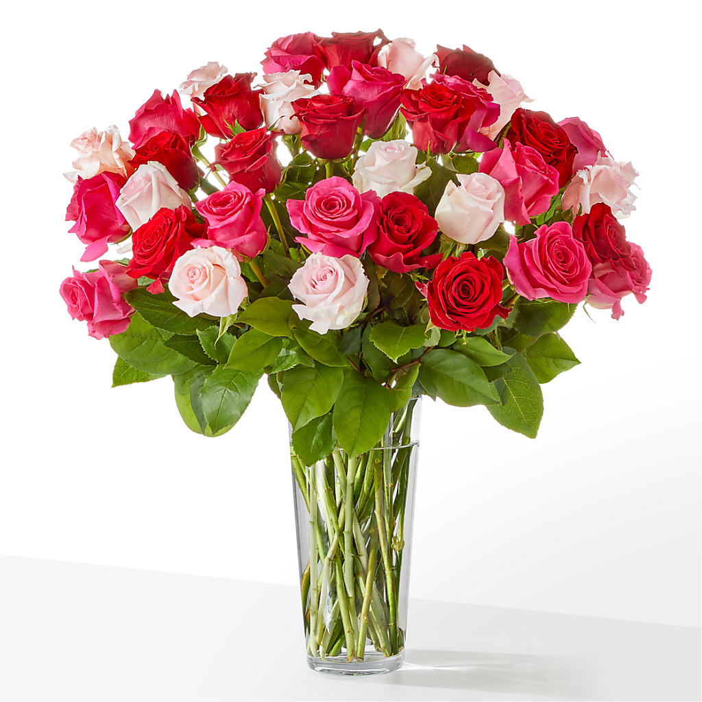 Charming Rose Bouquet – The Flower Basket, Lebanon MO