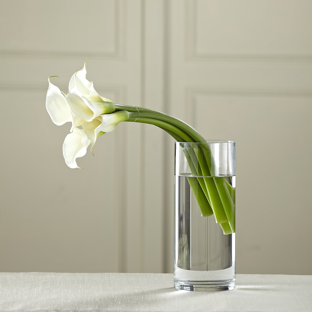 ftd calla lily planter White Calla Bouquet – white flower arrangement | Lebanon, MO