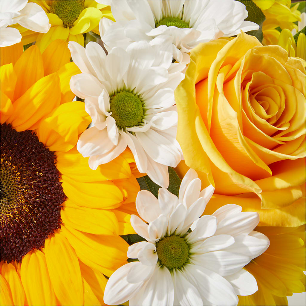 Be Happy Bouquet –  The Flower Basket, Lebanon MO