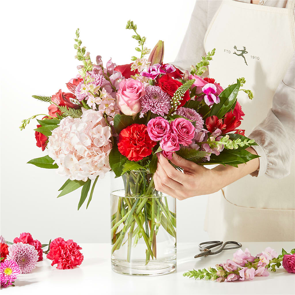 Swooning Over You - A Luxury Florist Original –  The Flower Basket, Lebanon MO