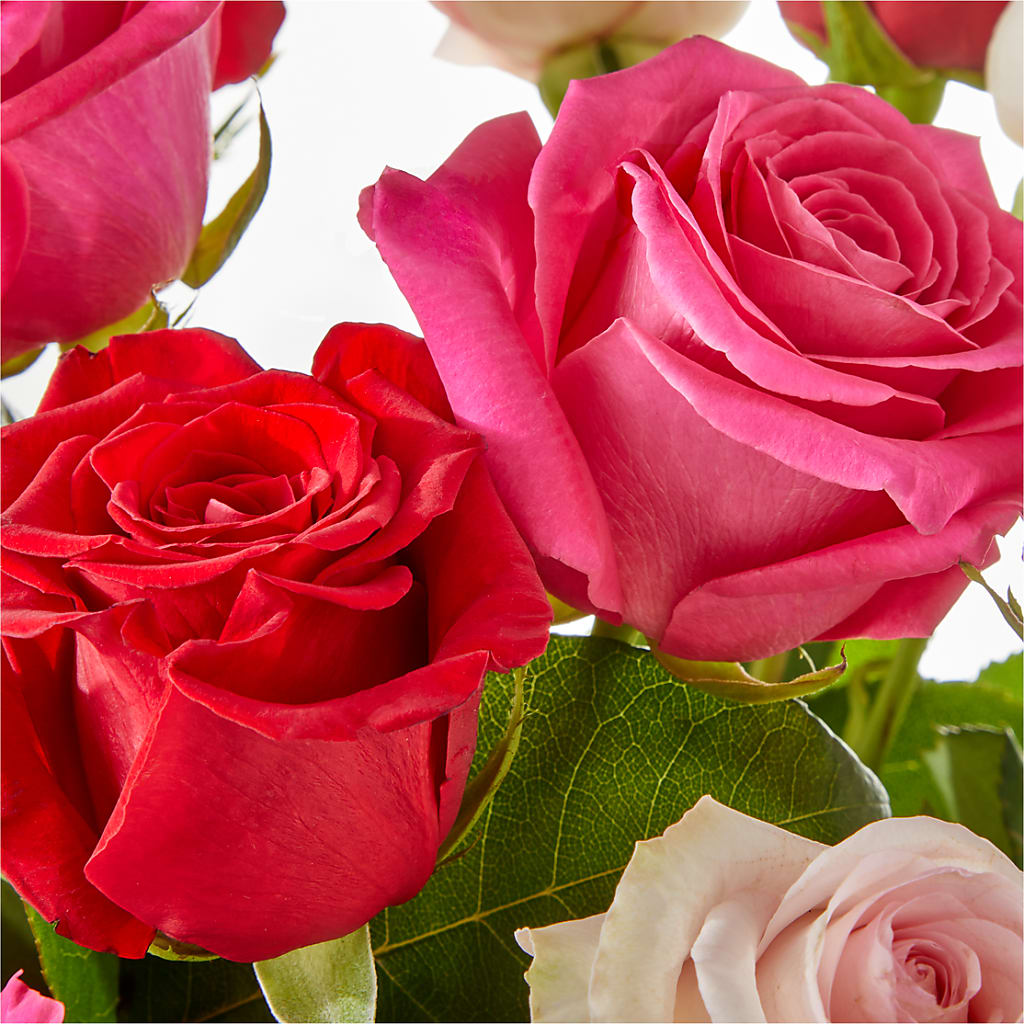 Charming Rose Bouquet –  The Flower Basket, Lebanon MO