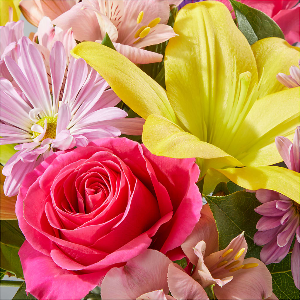 Sprinkles Bouquet –  The Flower Basket, Lebanon MO
