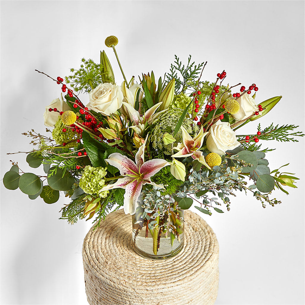 Berry & Bright Bouquet –  The Flower Basket, Lebanon MO