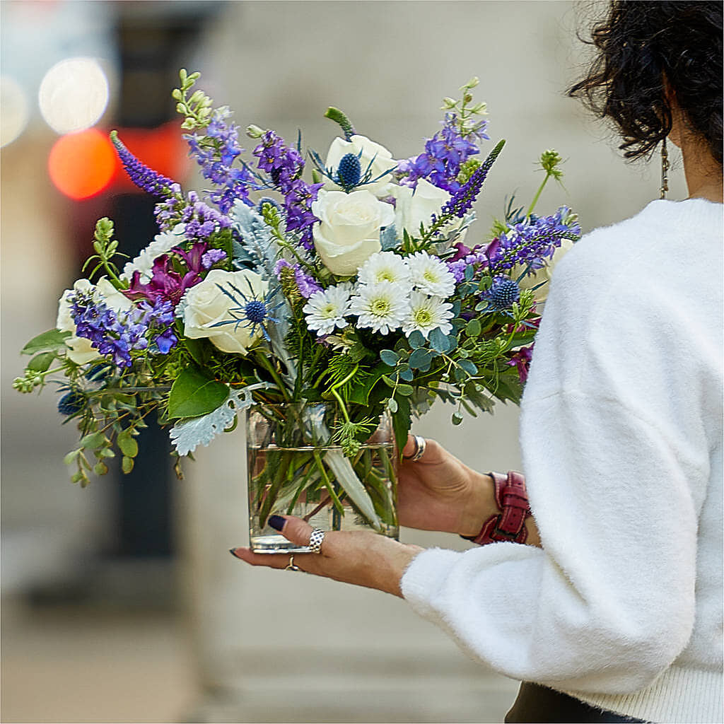 Shooting Star Bouquet –  The Flower Basket, Lebanon MO