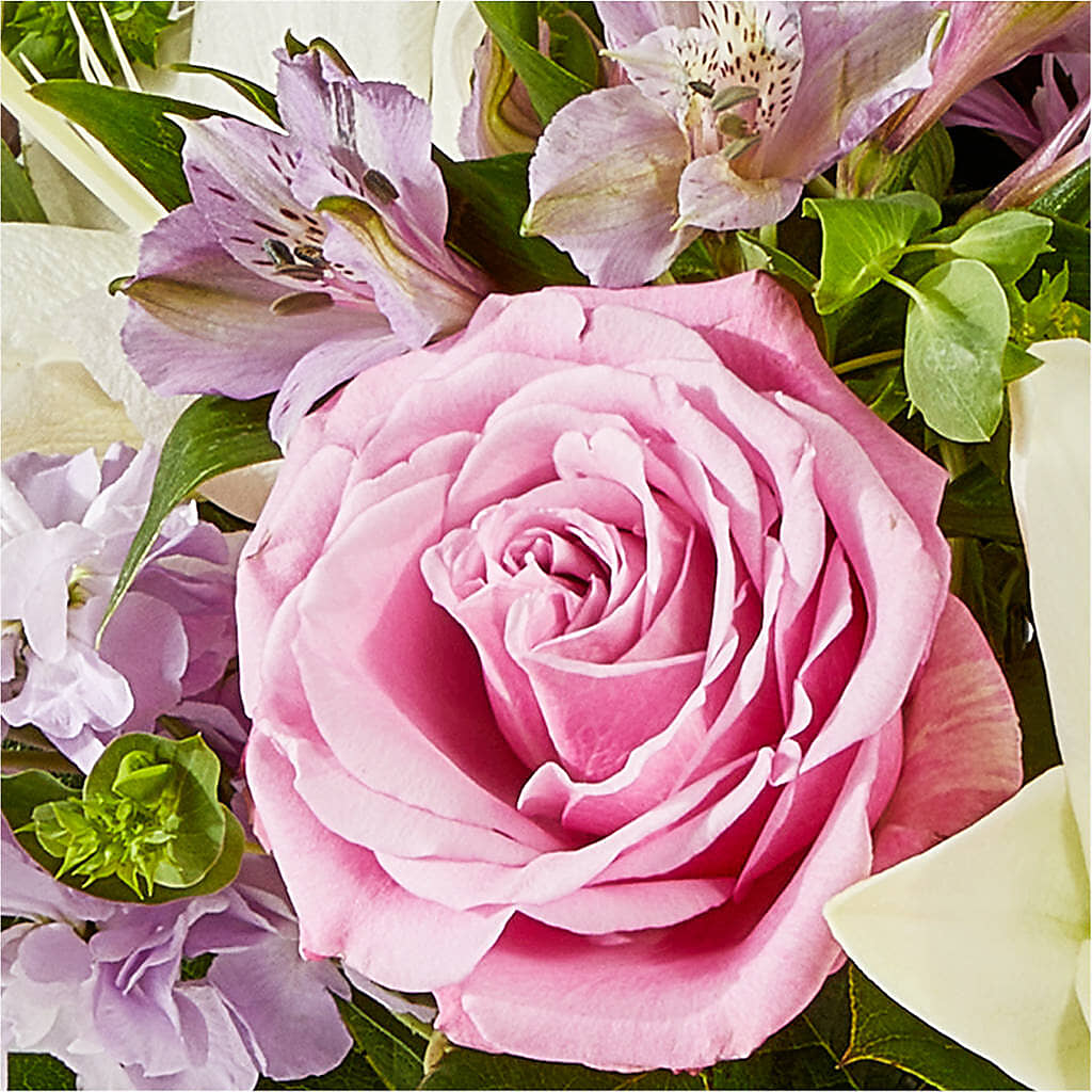 Daydreamer Bouquet –  The Flower Basket, Lebanon MO