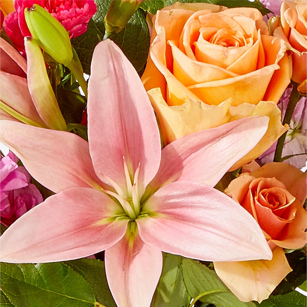 Bisous Bouquet –  The Flower Basket, Lebanon MO